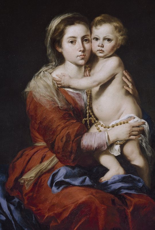 Nossa Senhora com o Menino Jesus nos braços e um rosário de contas douradas, no quadro de Murillo, no Museu do Prado